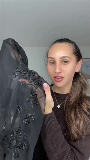 Love shopping in Pam’s closet | shopping