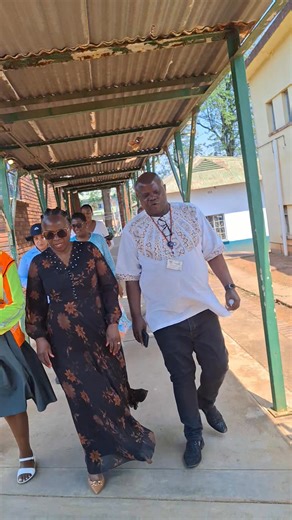 MEC Florence Radzilani arrival at Elim Hospital to visit the surviving patients which were involved in a fatal accident that claimed 42 lives on the N1 near Louis Trichardt. | Department of Social Development Limpopo - DSD