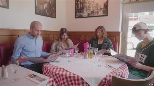 Dining out in Germany: Essential do’s and dont's