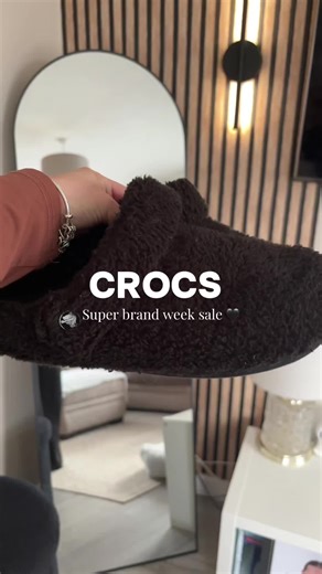 Unbelievable Crocs Brand Deals You Can't Miss!