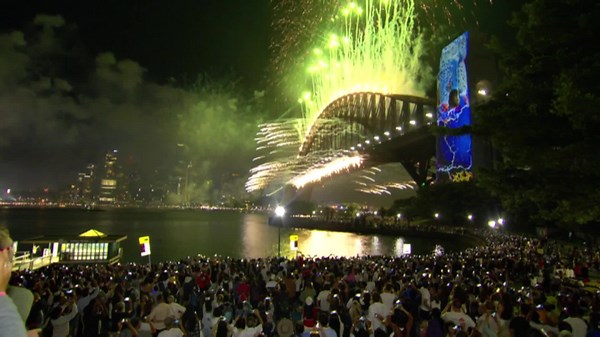Sydney kicks off 2025 with its acclaimed annual fireworks display