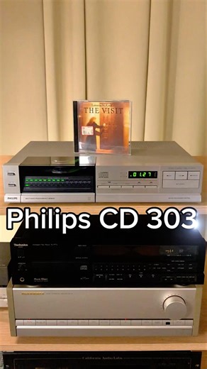 Philips CD-303 – One of the First CD Players #shorts
