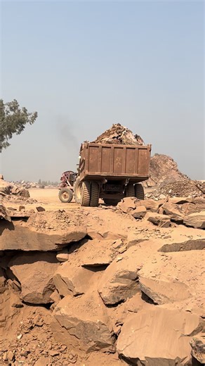 Rock Crushing Challenge: Overcoming a Crusher Jam