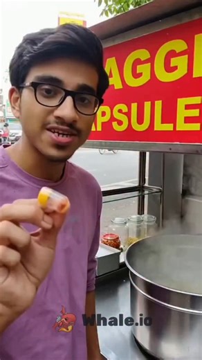 Jatin Singhal on Instagram: "#whalecrockmeme 🇯🇵✨ 日本では、圧電タイルを使って人々の足跡を電気工 ネルギーに変換しています。 これらのタイルは、あなたの足から生まれる運動工 ネルギーを捉えます。 1歩くたびに、体重と動きがタイルに圧力をかけ、 わずかに曲がります。その際に生じる機械的な応力を、内部の圧電材料が電気に変換します。 チー歩ごとに少量の電荷が発生し、何百万もの足跡 が組み合わさることで、LEDライト、ディスプレ イ、センサーを動かすのに十分な電力が生まれま す。 渋谷駅のような人が多い場所では、毎日およそ240 万歩がこのシステムに貢献しています。 この電力は蓄電や即時利用が可能で、 従来の電力への依存を減らし、持続可能な都市イン フラを支えています。 ▫️日常の動きを実用的な再生可能エネルギーに変え る革新的な方法です。 #日本 #知識 #事実 #知ってた #おすすめテクノロジーイノベーション 歴史 技術実験 人気 Sustainable FutureEnergy Japan Innovation Technology V