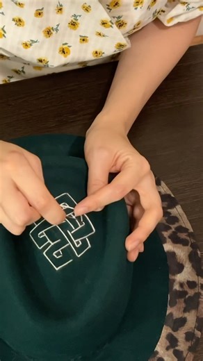 Making embroidery on a hat #hatlover #hatmaking #hats #handmade #customhat #felthat #handmadehat