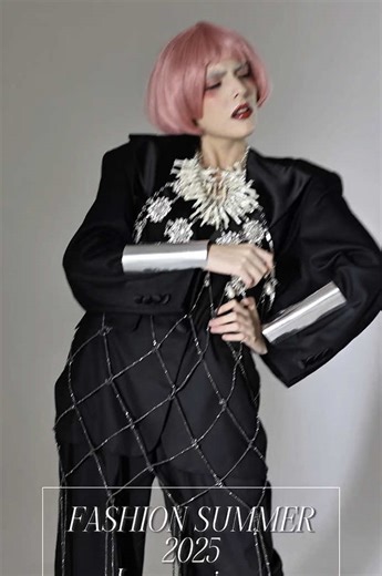 #fashiontiktok #summer #fashionsummer #model #runway #modelbootcamp