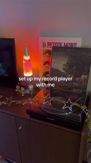 Cozy Living Room Vinyl Setup with Fleetwood Mac