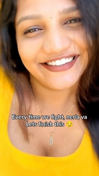 𝐒𝐚𝐫𝐚𝐧𝐲𝐚 𝐒𝐚𝐧𝐭𝐡𝐨𝐬𝐡 on Instagram: "Vandh vandh sanda podurathey athuku than polaa 😌😝... . . . [lovers, relationship, couple, couples fight, romance] . . #igreels #boyfriend #girlfriend #tamilponnu #tamilgirl"