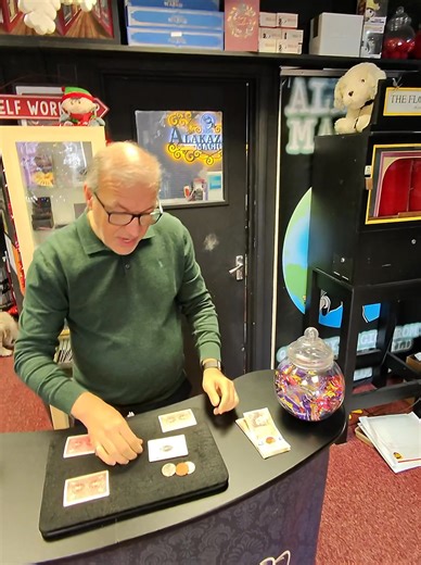 21K views · 121 reactions | I’ve got £300 and I want to learn an EASY coin trick! 勞Learn 20+ tricks with the Mirage Coin Set! #magicshop #magic #learnmagictricks #magictrick #easymagictrick #magictricks | Alakazam Magic Limited | Facebook