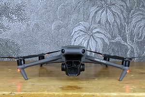 DJI Mavic 3 Pro review: aerial imaging tri-force | Stuff