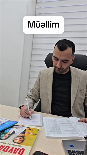 Sizcə ən çətin peşə hansıdır?Videonu sizin üçün dəyərli olan müəllimə göndərin. #müəllim #teacher #fyp #kesfet