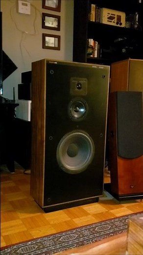 Black Sabbath - The Thrill of it All clip 1/2. Boston Acoustics A150-II speakers