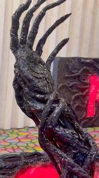 Vecna's Hand Lamp Tutorial 🕷️ STRANGER THINGS DIY