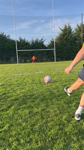 Dad’s Perfect Strike Technique 🔥 Better Than Most Pros? #fy #football #viral #goal #luca #irina