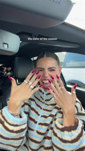 Nail Transformation: Color of the Season Nail Transition Tips