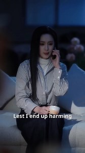 He believed she abandoned him, but when she returns with their daughter, the billionaire who once let her slip away loses all control | Eine Gruppe reifer Frauen auf der Suche nach einem Date