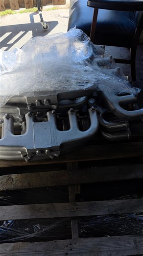 🚨 NEW PRODUCT ALERT – JUST DROPPED FOR 2026 🚨 What’s that you say… another new manifold from Offenhauser?! Didn’t we already release 23 new parts in 2025? Yup 😎👊 And we’re not slowing down. Say hello to the OFFENHAUSER 6227HD Ford 240/300 Inline 6 Heat Delete Intake Manifold — and yes, it’s available RIGHT NOW. 👉 https://offydirect.com/product/offenhauser-6227hd-ford-240-300-inline-6-heat-delete-intake-manifold/ --- 🔥 Offenhauser 6227HD – Heat Delete Intake Manifold 💲 $599.99 The 6227HD i