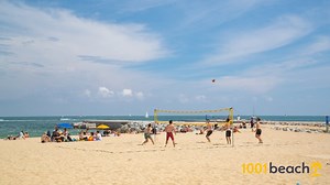 ساحل بوگاتل (Bogatell beach)