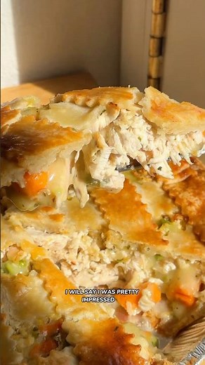 Trying Costco’s $20 Chicken Pot Pie 🥧 #costco #chickenpotpie #pie