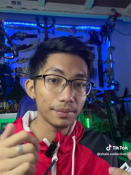 Replying to @T Rex boukenger morpher review❤️#supersentai #powerranger #boukenger #operationoverdrive #collector #toys