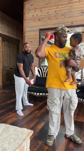 It’s my oldest daughter scream at the end for me 😂😂😂 #cabinshenanigans #ThePinhouseLodge #DaddyDayCare | Nicholas Smith