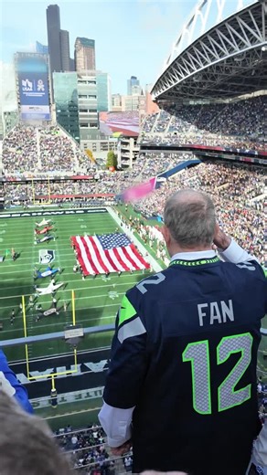 And the crowd goes wild as Brigadier General Richard Ritchie (Ret.) raised the 12 Flag. As the presenting sponsor of this Seattle Seahawks game, USAA is proud to be a part of these #SalutetoService moments. | USAA