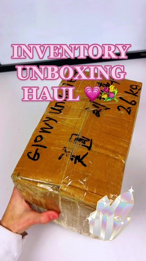 Crystal Unboxing Haul - Citrine Towers, Fluorite Hearts, Moonstone Tumbles