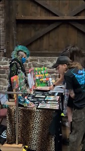 Punk Rock Flea Market at The Ice House in Bethlehem #punkrockfleamarket #bethlehem @tapeswapradio | Lehigh Valley with Love