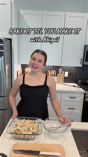 Welcome to my new mama baking series, “Bake it ‘Til You Make It” with Abigail🤎 Today we’re making French Toast Casserole, inspired by @sophie b. — super easy to feed your family on a Saturday morning, or could be fun for brekki prep for the week! To make it higher in protein, you could mix in Greek yogurt to the wet mixture, or top with Greek yogurt/cottage cheese. Let me know if you try it🍞 Recipe: •Leftover bread (fresh or stale) chopped in cubes •milk •eggs •sugar (coconut, brown sugar, etc