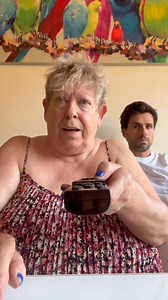 944K views · 16K reactions | Les vieux et la technologie  | Studio Danielle | Facebook