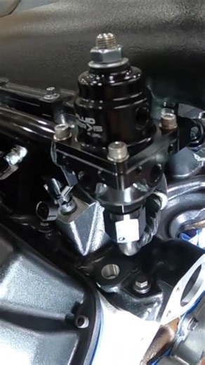 '67 Mustang 351W: Fuel System Buttoned Up
