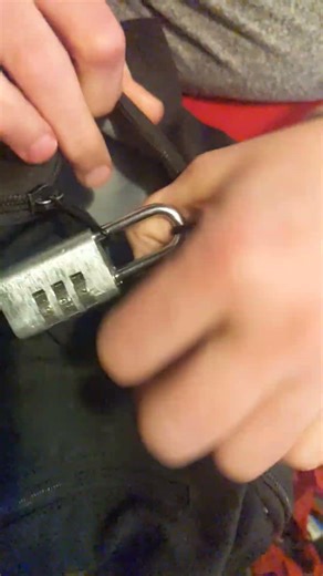 Backpack/Carry-On LOCKS DONT WORK/ HACKS, TSA, Locks, dyi, must know, luggage is never safe!
