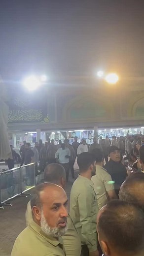 ‏الآن القائد الصدر يزور مرقد الولي العارف والمرجع الكامل