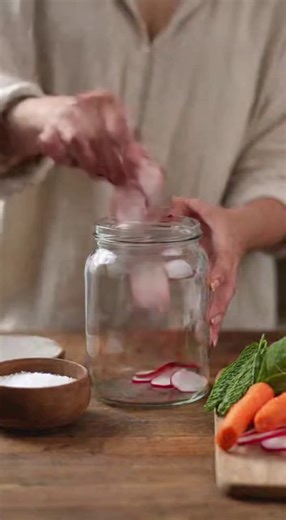 27 reactions | Fermentation depends on time, balance, and ingredient interaction. Learn how structured knowledge explains flavor, texture, and natural transformation. 北 | Win bb | Facebook