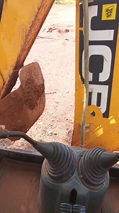 Formation sur tractopelle JCB | Le WARA C.A.T