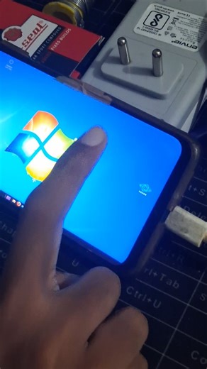 BYJUS_SHUTTER_FRAMES on Instagram: "മകന്‍ AMAZING...COMPUTER ON PHONE WINDOWS 11 ON HIS PHONE..."