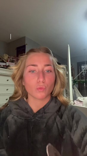 Cheer Makeup Routine: Step-by-Step Guide