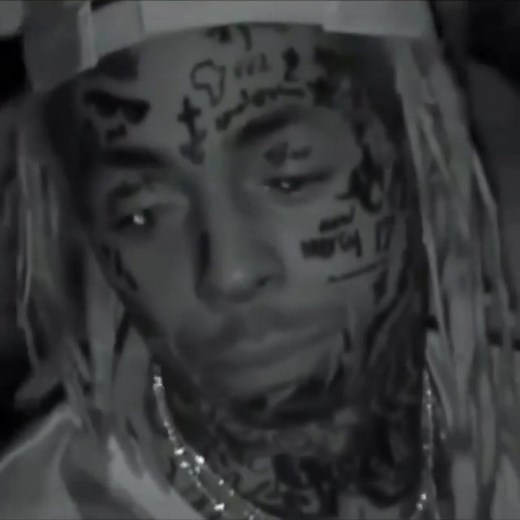 LIL WAYNE_RU FANPAGE on Instagram: "Lil Wayne 2021🐐 #lilwayne #weezy #tunechi #youngmoney #youngmulababy #king #iammusic #17 #mob #dope #music #rap #hiphop #style #neworleans #rapper #followme #likefatherlikeson #cashmoney #bumbu #birdman #nickiminaj #drake #tyga #djkhaled #follow4followbac #follow #djkhaled #musically #art"