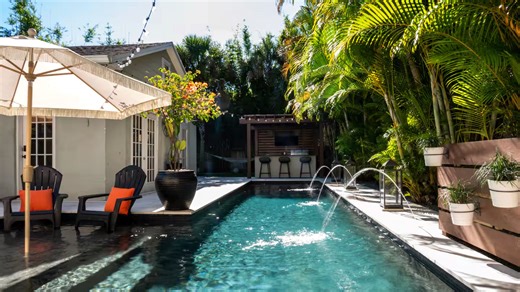 11 Best Airbnbs in Orlando for Disney Weekends and Winter Sun