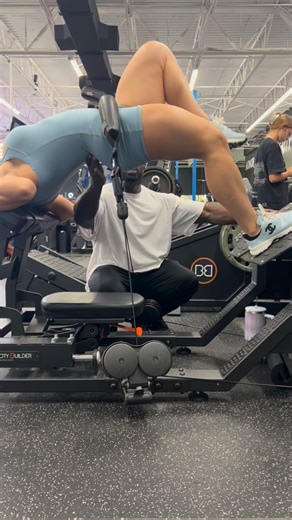 Yumon “3D” Eaton on Instagram: "Absolute Glute Destroyer! #3DGlutes 🏆"