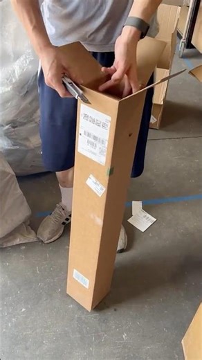 Why didn't you use a bigger box amazon? So frustrating🤯