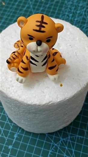 🐯 How to Make a Cute Fondant Tiger Step by Step | Tiger Cake Topper Tutorial