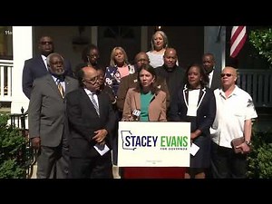 Inside Stacey Abrams' living room where she enjoys country music and meditation