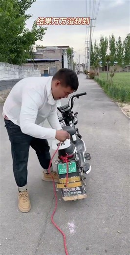 Watch once, laugh ten times Funny Dubbing Family Prank Comedy Video