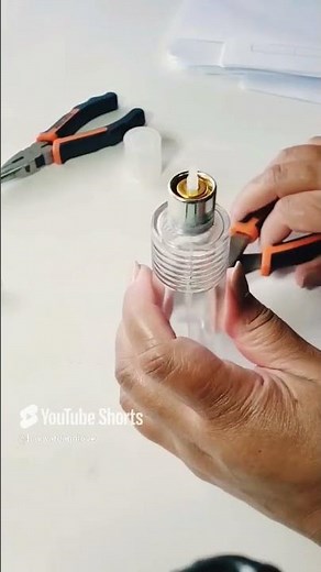 How I Remove The Lid From Perfume Bottles