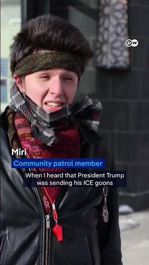 Whistles against ICE raids | DW News