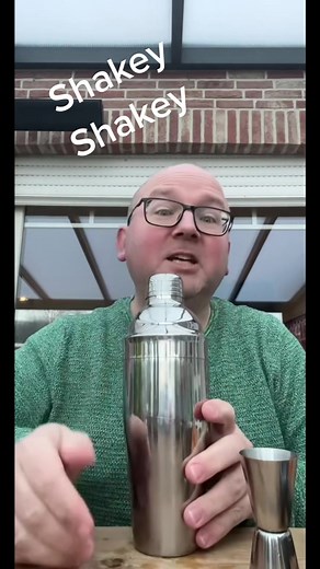 Best Cocktail Shaker for Perfect Bartending | Shakey Shakey