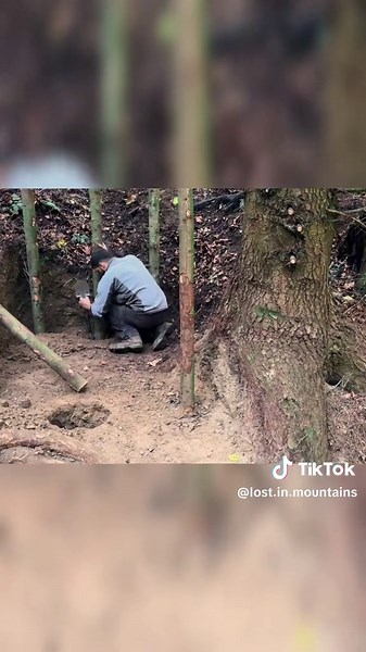 Bushcraft Cabin Build: Creating a Streamside Retreat