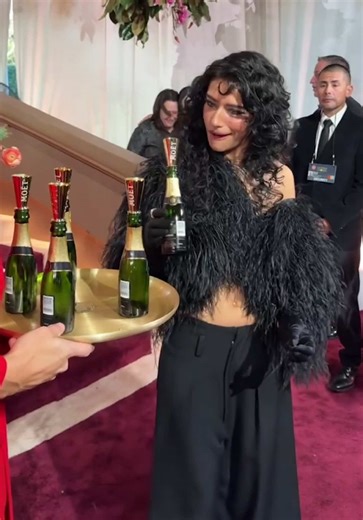 Odessa A’zion Shines at the Golden Globes