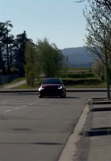 In full take-off 🛫🚀 #yaris #ytp #pourtoii #explorepage✨ #you #japan #toyota #run #330hp🐎 #wrc #wrcrallye #gazooracing #france🇫🇷 #passion